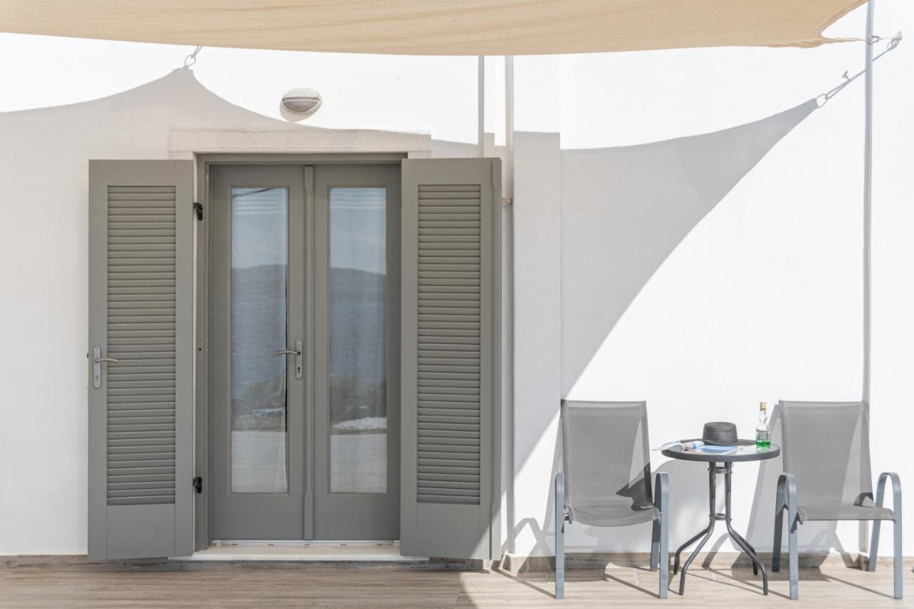 Dionysus House And Ariadne Apartment Stelida  Exterior photo
